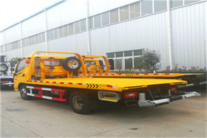 资中附近拖车救援搭电